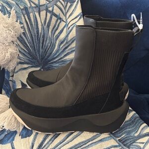 The North Face Halseigh Black Knit Womens Boots Size 11